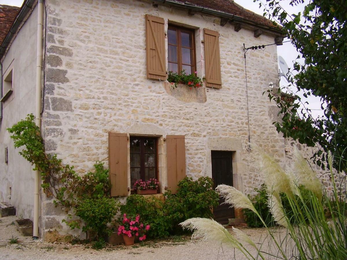 Gite Au Coeur Du Lot, La Maison De Pauline Lentillac du Causse Eksteriør billede